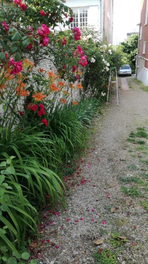 3 Private Rooms Shared Flat In A Villa At Sceaux 600M Rer B Direct To Notre-Dame Sceaux (Hauts-de-Seine) Exterior foto